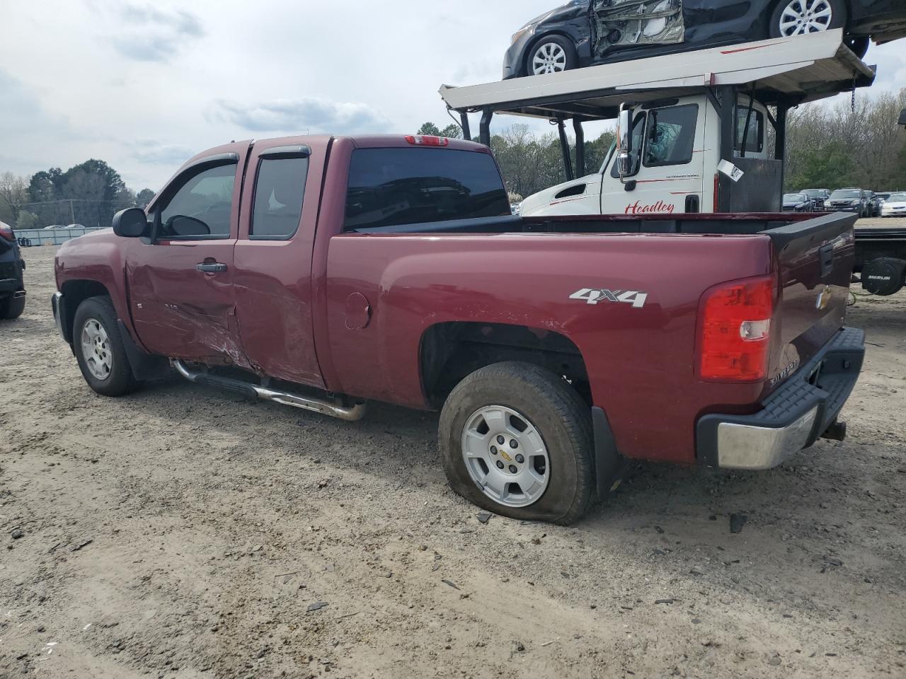 2013 CHEVROLET SILVERADO - Image 2