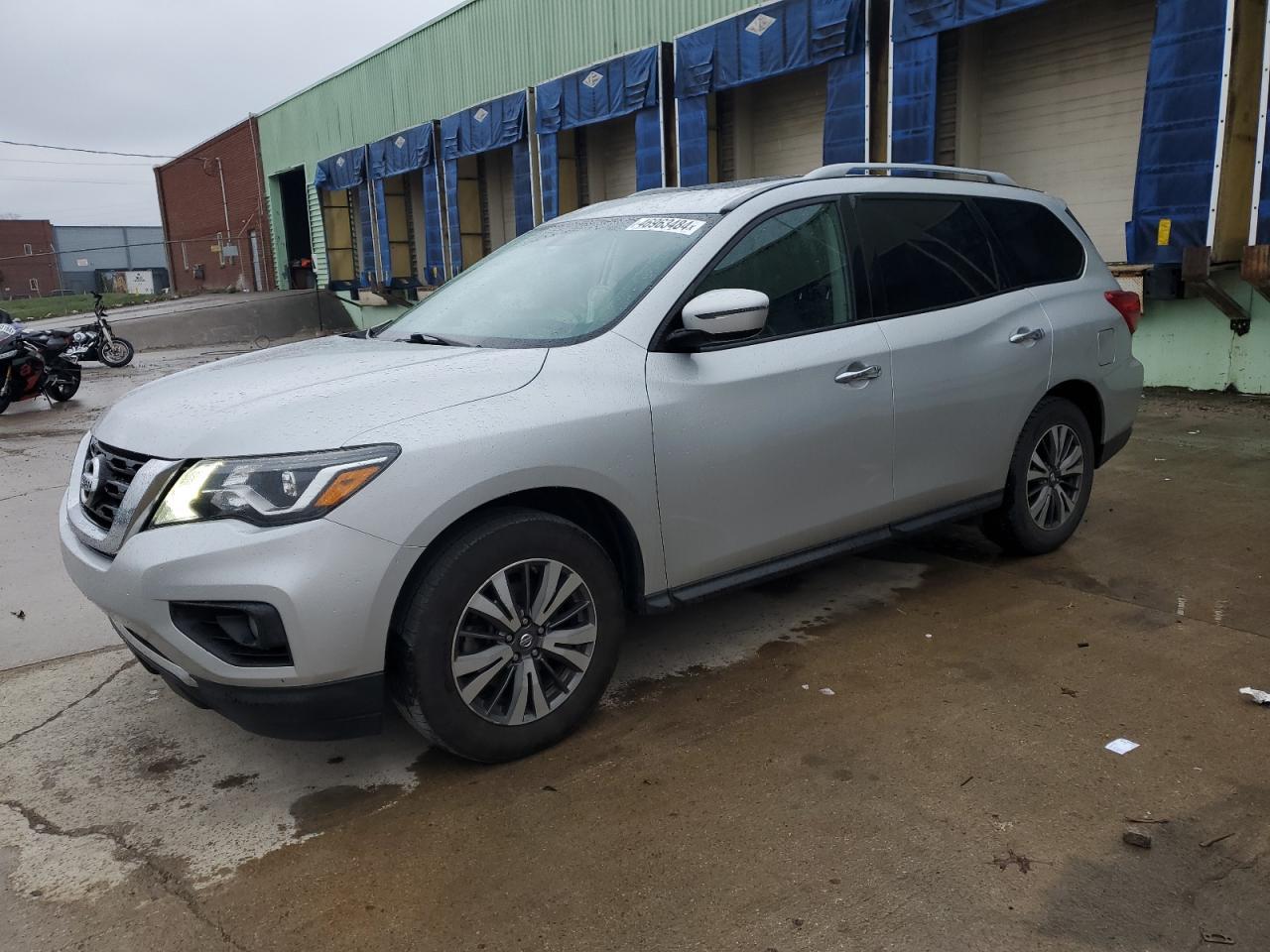 2017 NISSAN PATHFINDER