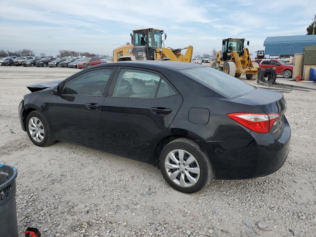 2016 TOYOTA COROLLA L - Фото 2