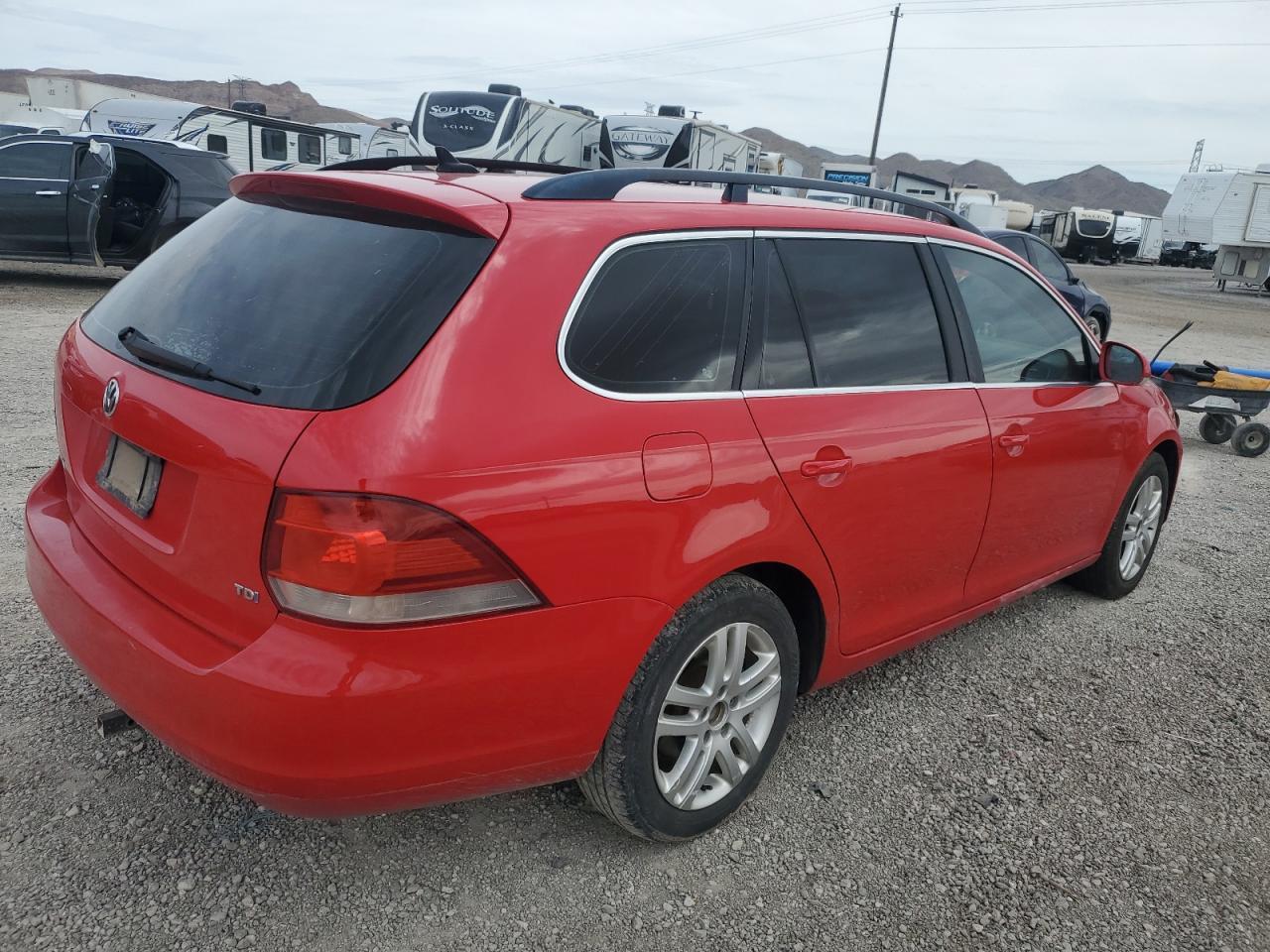 2013 VOLKSWAGEN JETTA TDI - Image 3