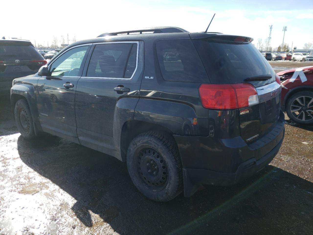 2014 GMC TERRAIN SL - Фото 2