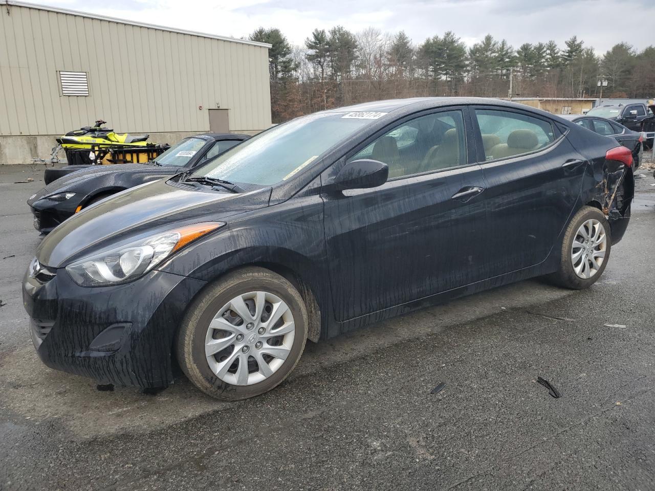 2013 HYUNDAI ELANTRA GL