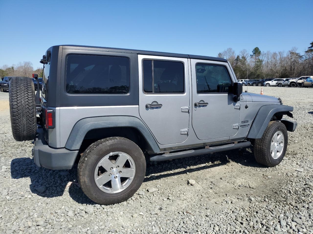 2015 JEEP WRANGLER U - Фото 3