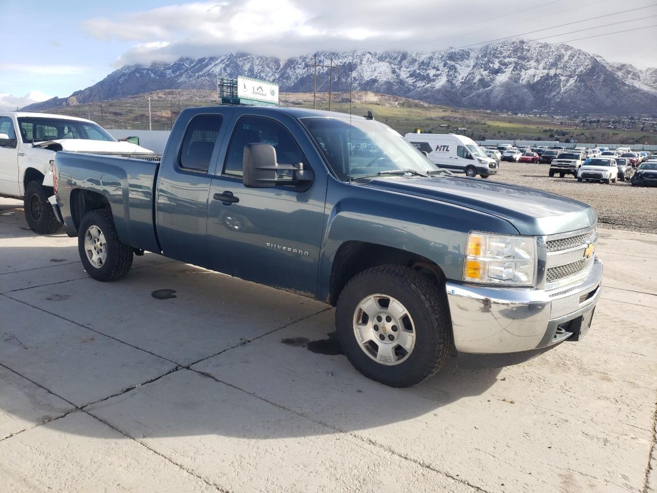 2013 CHEVROLET SILVERADO - Image 4