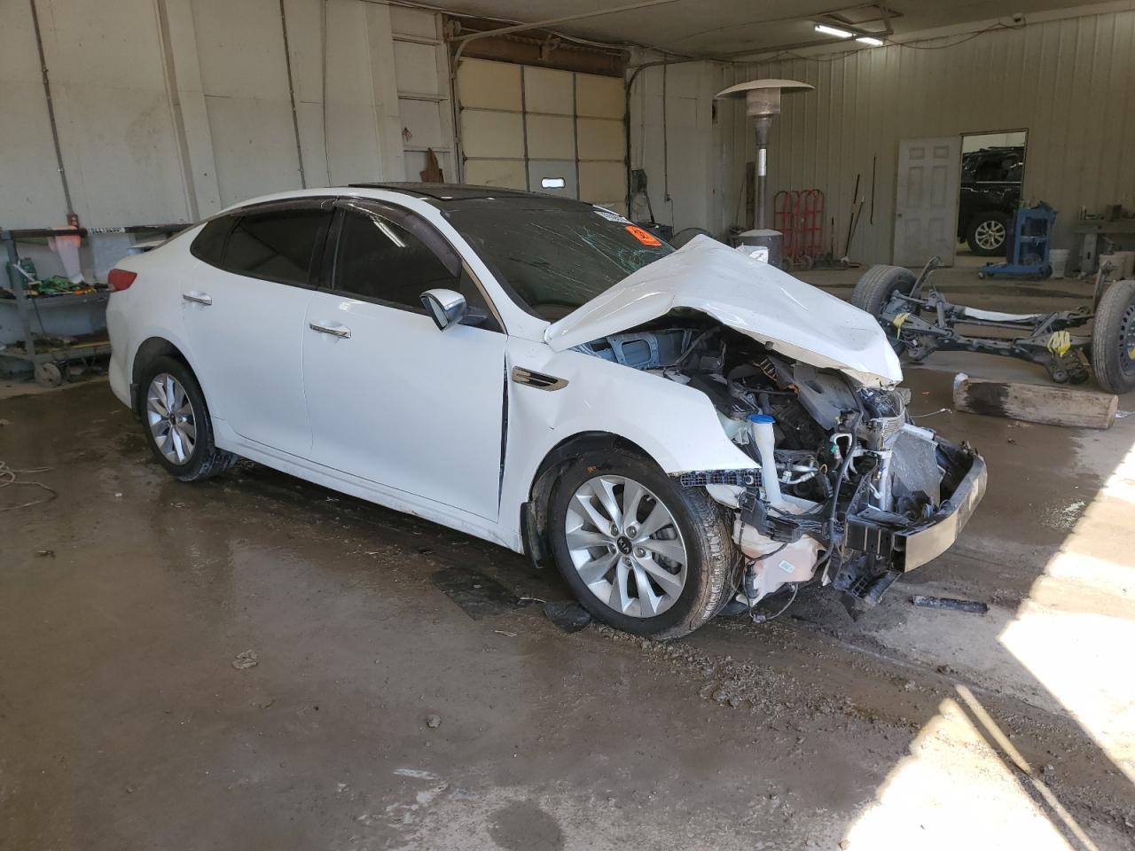 2016 KIA OPTIMA EX - Image 4