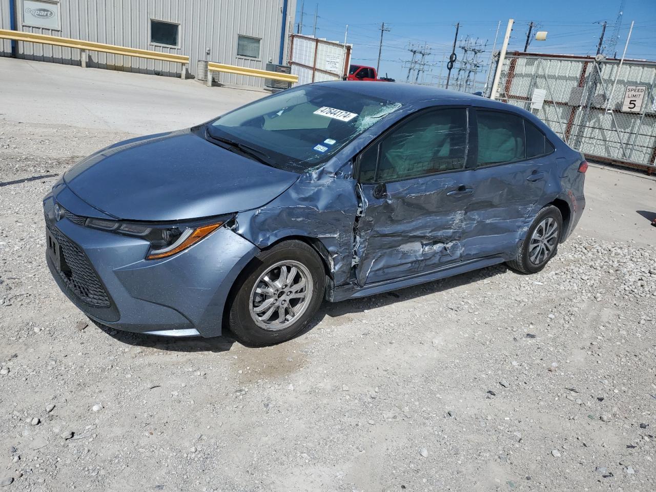2022 TOYOTA COROLLA LE