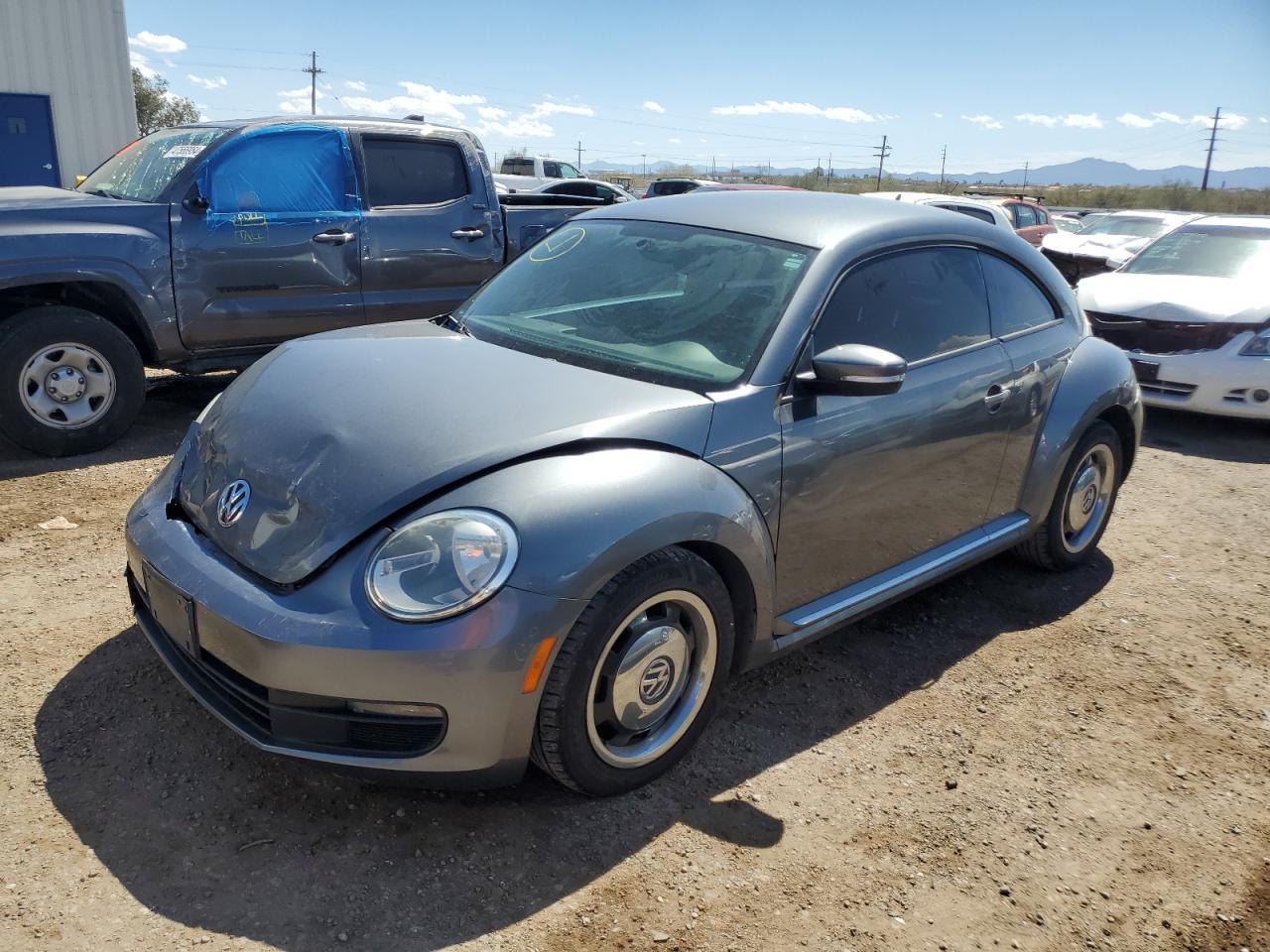 2012 VOLKSWAGEN BEETLE
