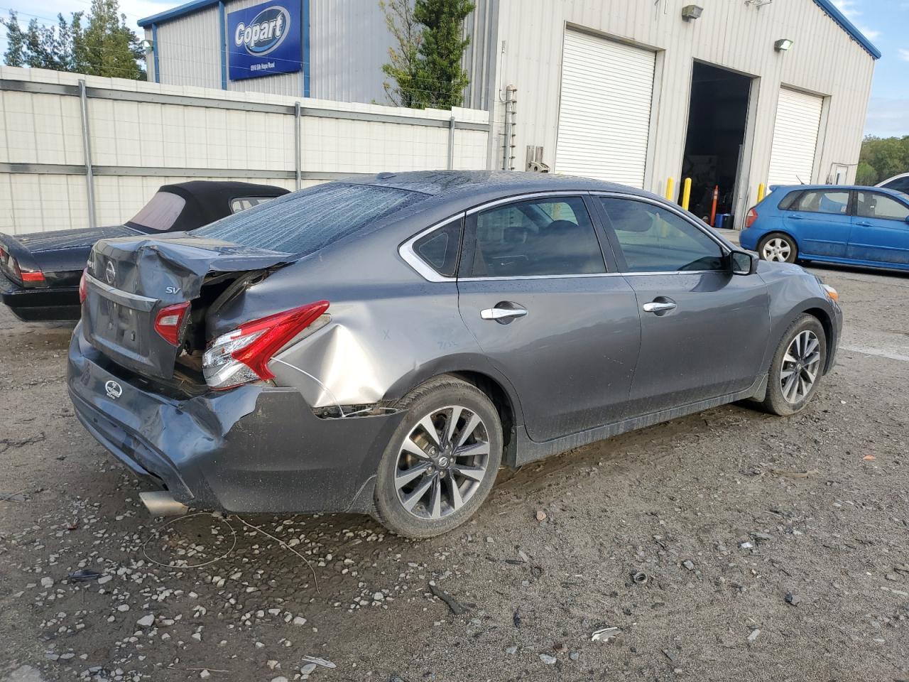 2017 NISSAN ALTIMA 2.5 - Фото 3