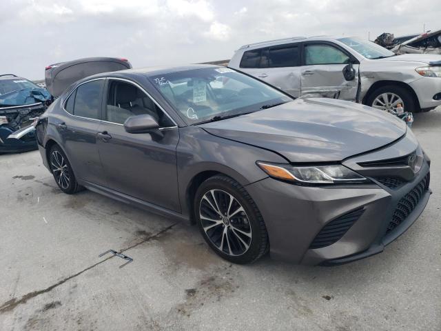 2020 Toyota Camry Se - Фото 4