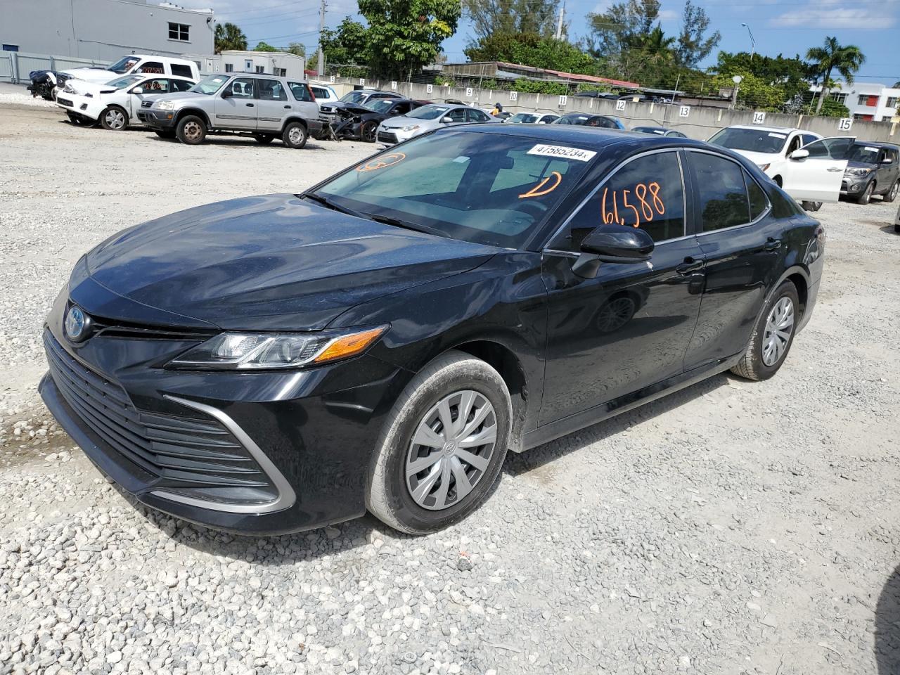 2022 TOYOTA CAMRY LE car image