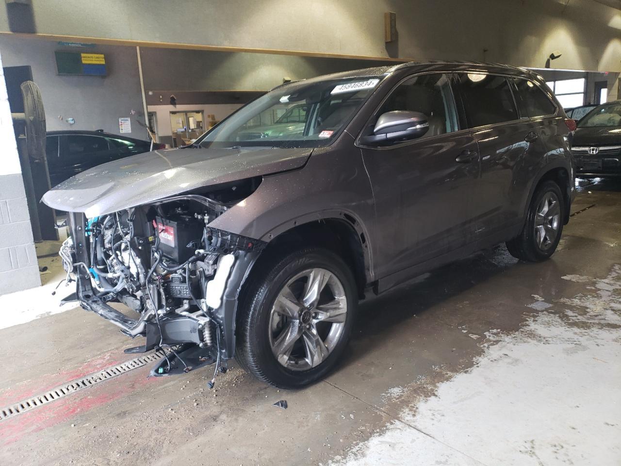 2019 TOYOTA HIGHLANDER