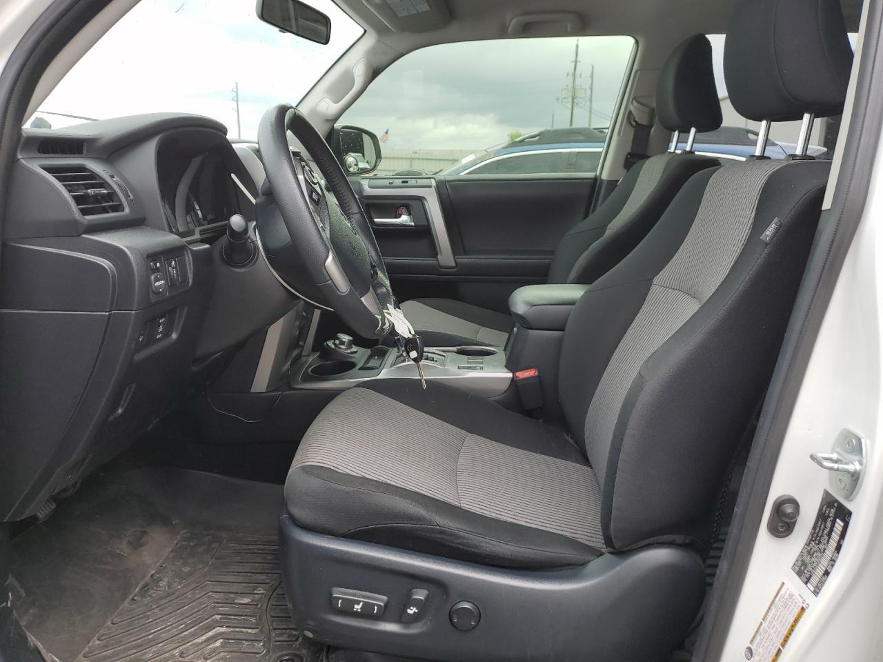 2018 TOYOTA 4RUNNER SR - Image 7