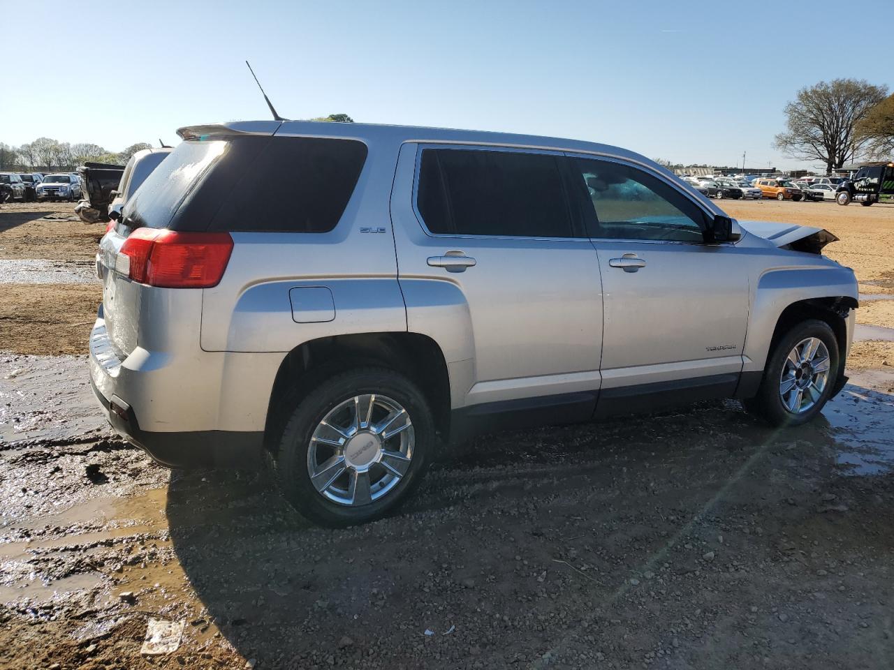 2012 GMC TERRAIN SL - Image 3