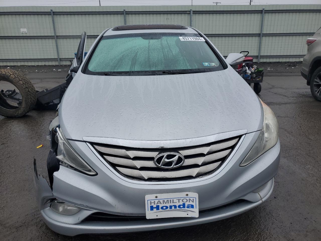 2011 HYUNDAI SONATA SE - Фото 5