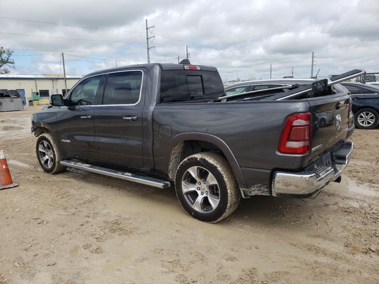 2019 RAM 1500 LARAM - Фото 2