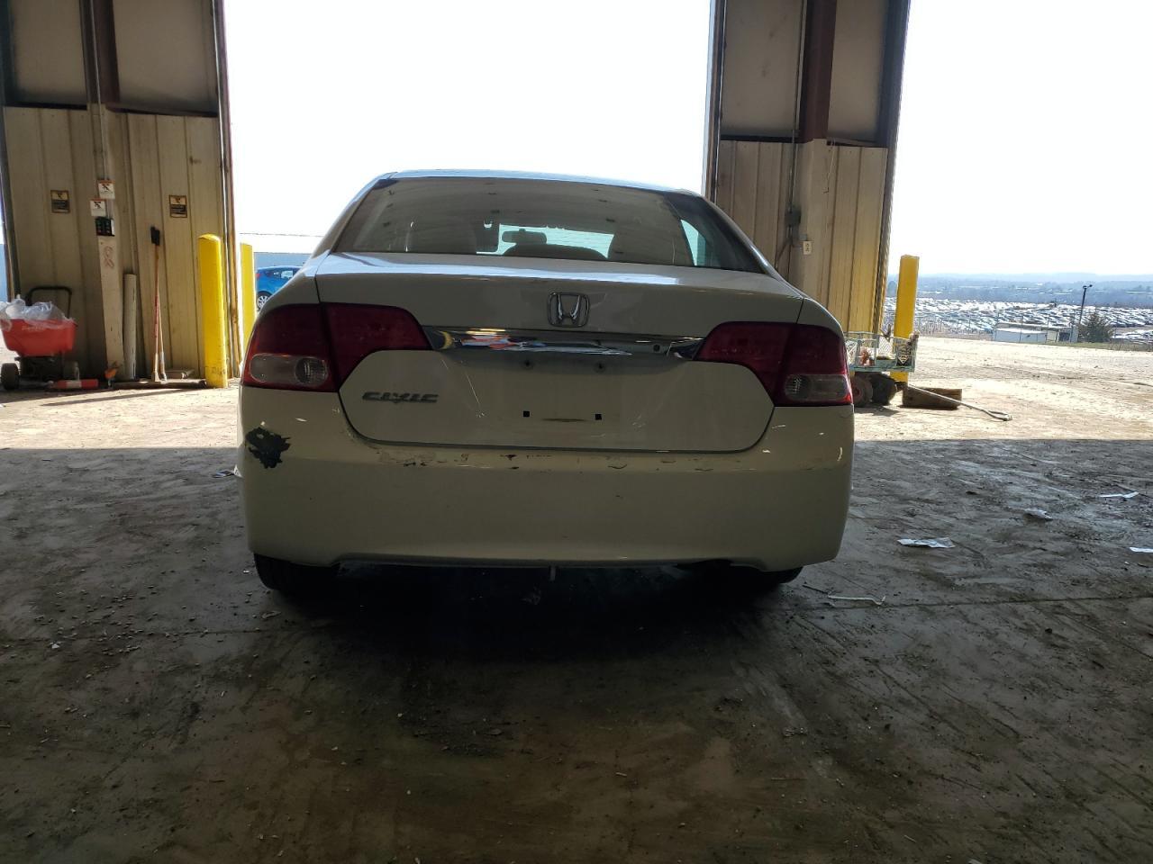 2011 HONDA CIVIC LX - Image 6