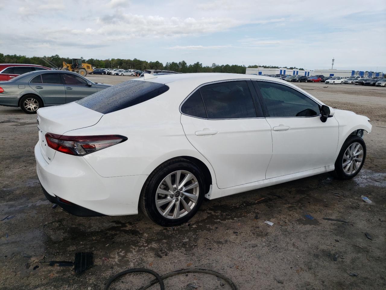 2024 TOYOTA CAMRY LE - Image 3