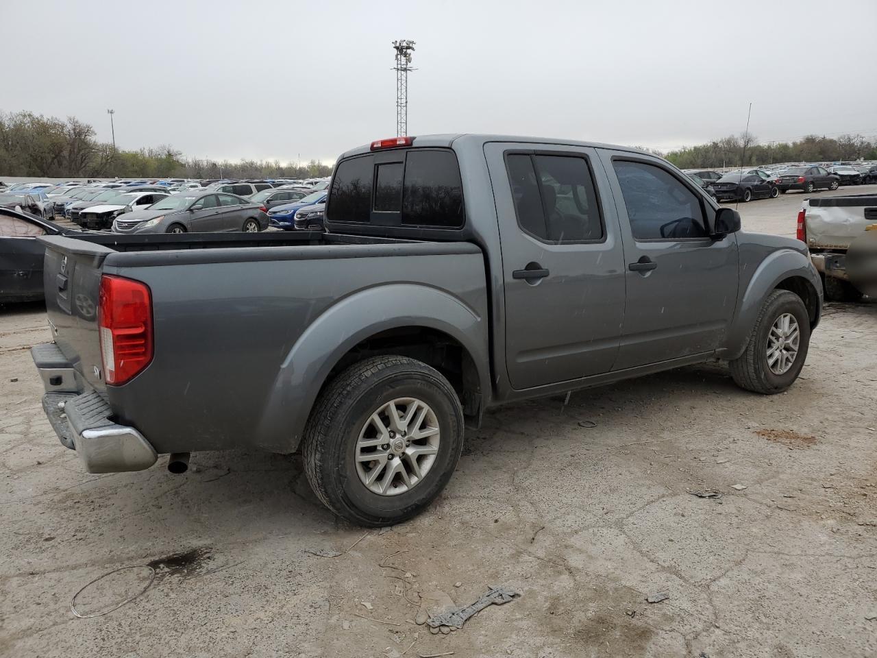 2016 NISSAN FRONTIER S - Фото 3