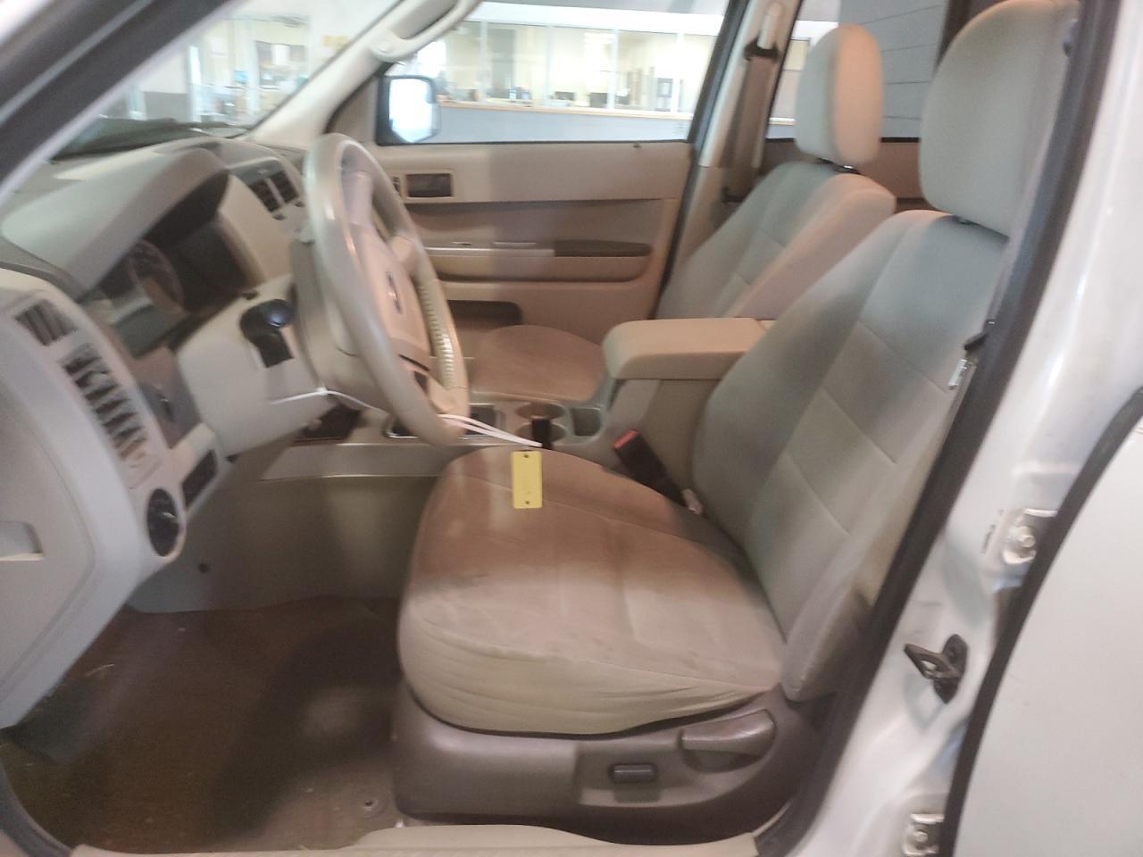 2012 FORD ESCAPE XLT - Image 7