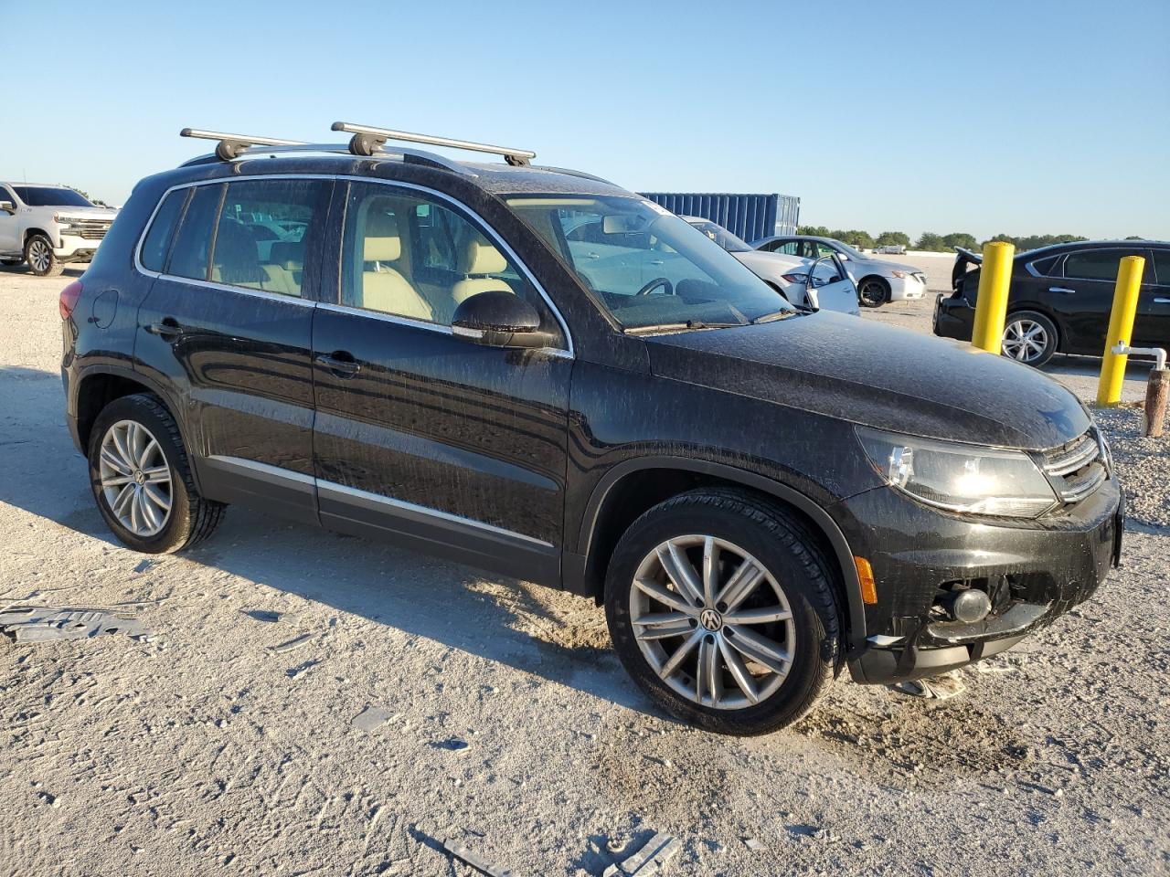 2015 VOLKSWAGEN TIGUAN S - Фото 4