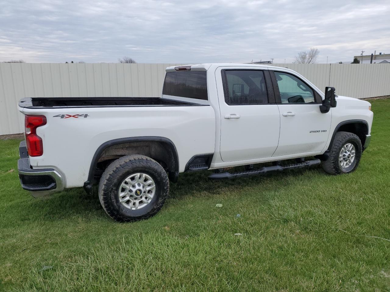 2020 CHEVROLET SILVERADO - Image 3