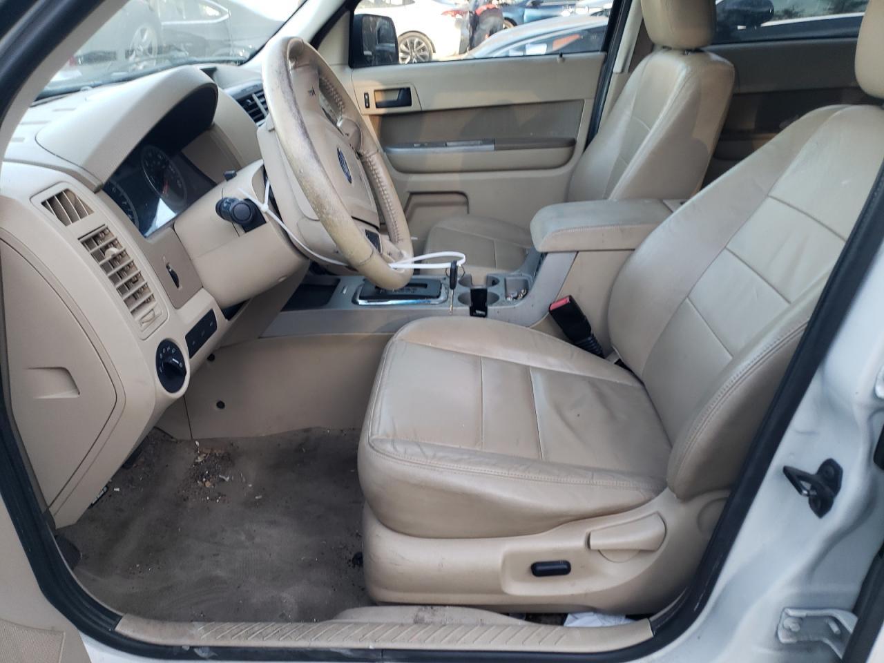 2010 FORD ESCAPE XLT - Image 7