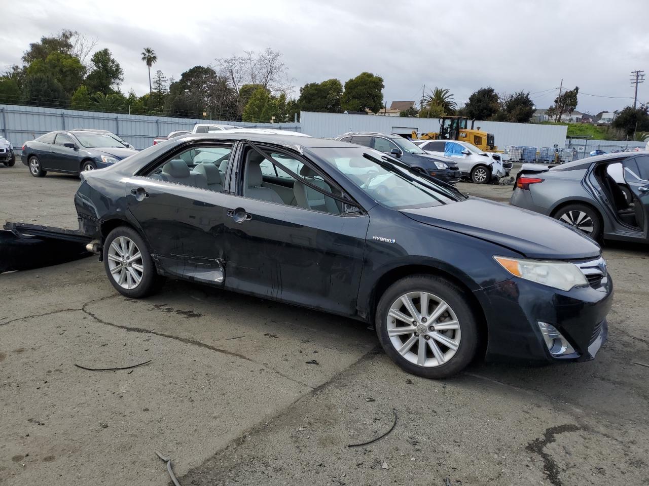 2012 TOYOTA CAMRY HYBR - Фото 4