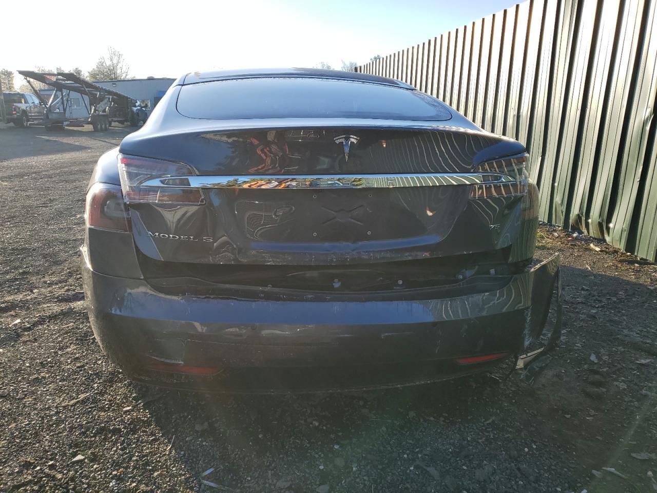 2017 TESLA MODEL S - Фото 6