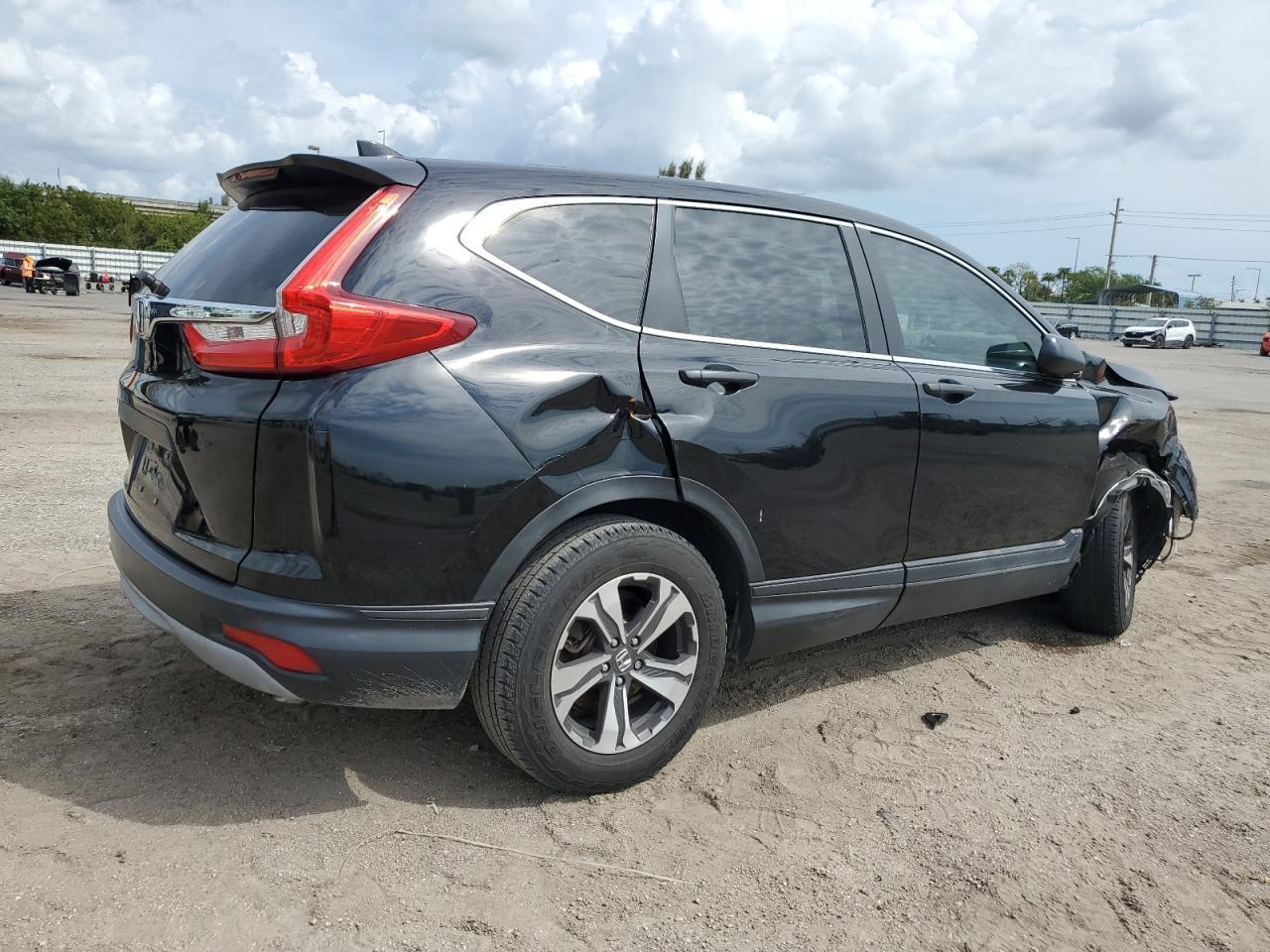 2017 HONDA CR-V LX - Фото 3