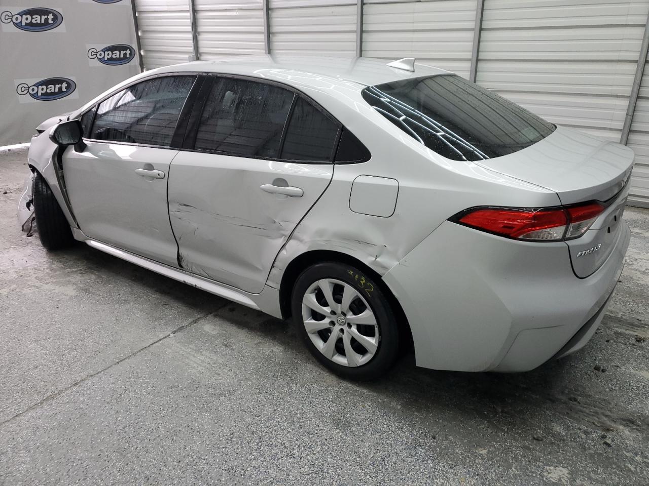 2022 TOYOTA COROLLA LE - Фото 2