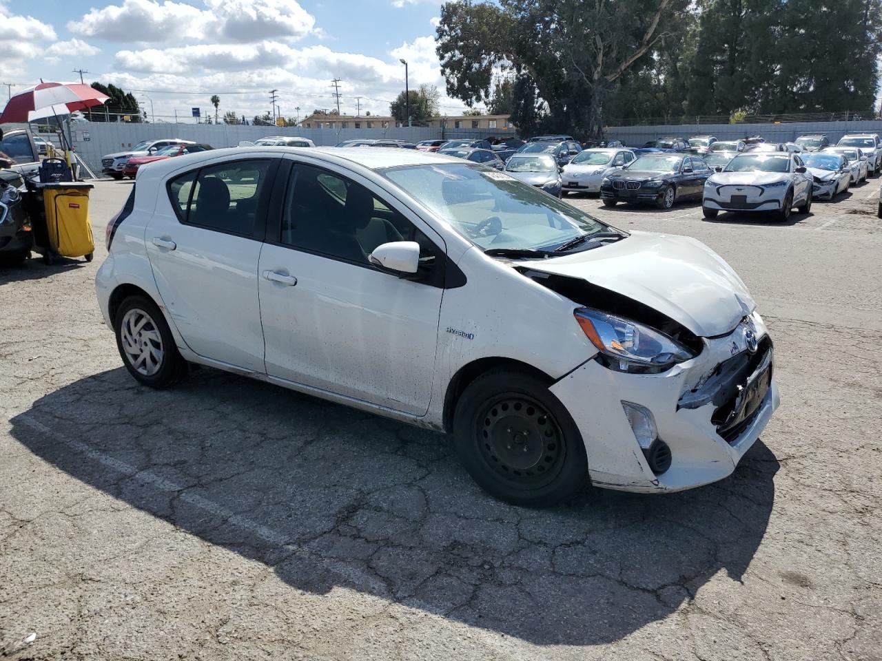 2015 TOYOTA PRIUS - Фото 4
