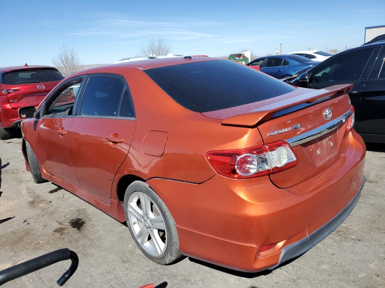 2013 TOYOTA COROLLA BA - Фото 2