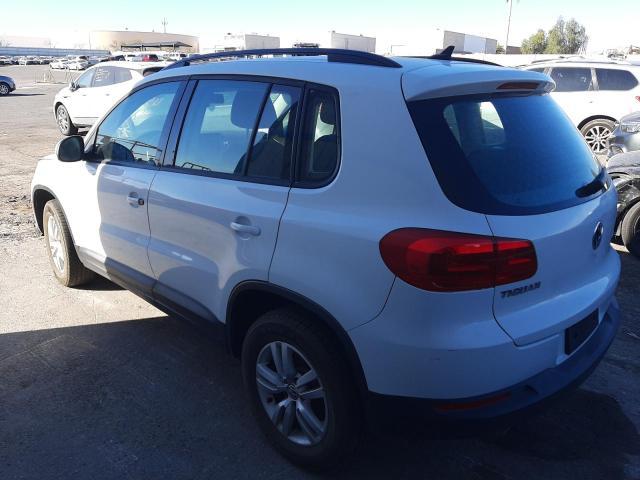 2015 Volkswagen Tiguan S - Image 2