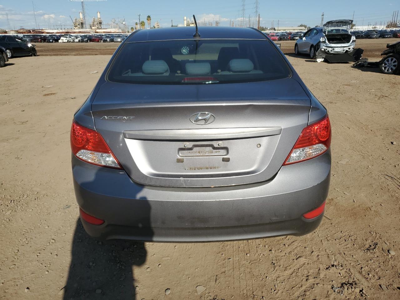 2014 HYUNDAI ACCENT GLS - Image 6