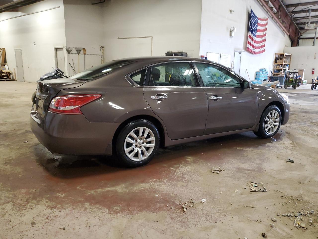 2013 NISSAN ALTIMA 2.5 - Фото 3