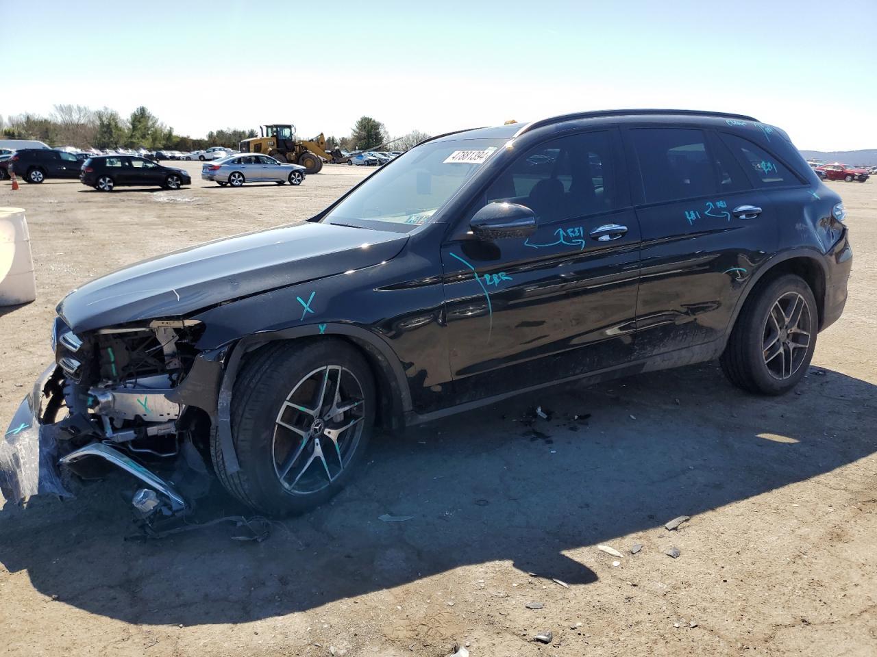 2019 MERCEDES-BENZ GLC 300 4M