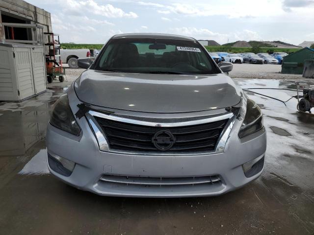 2015 Nissan Altima 2.5 - Image 5
