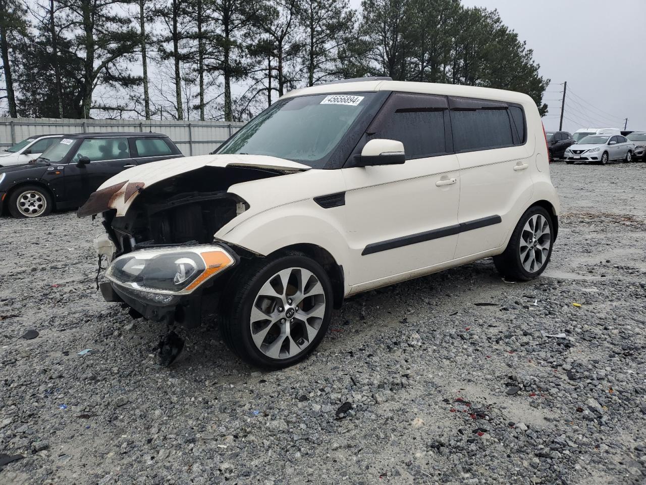 2013 KIA SOUL +