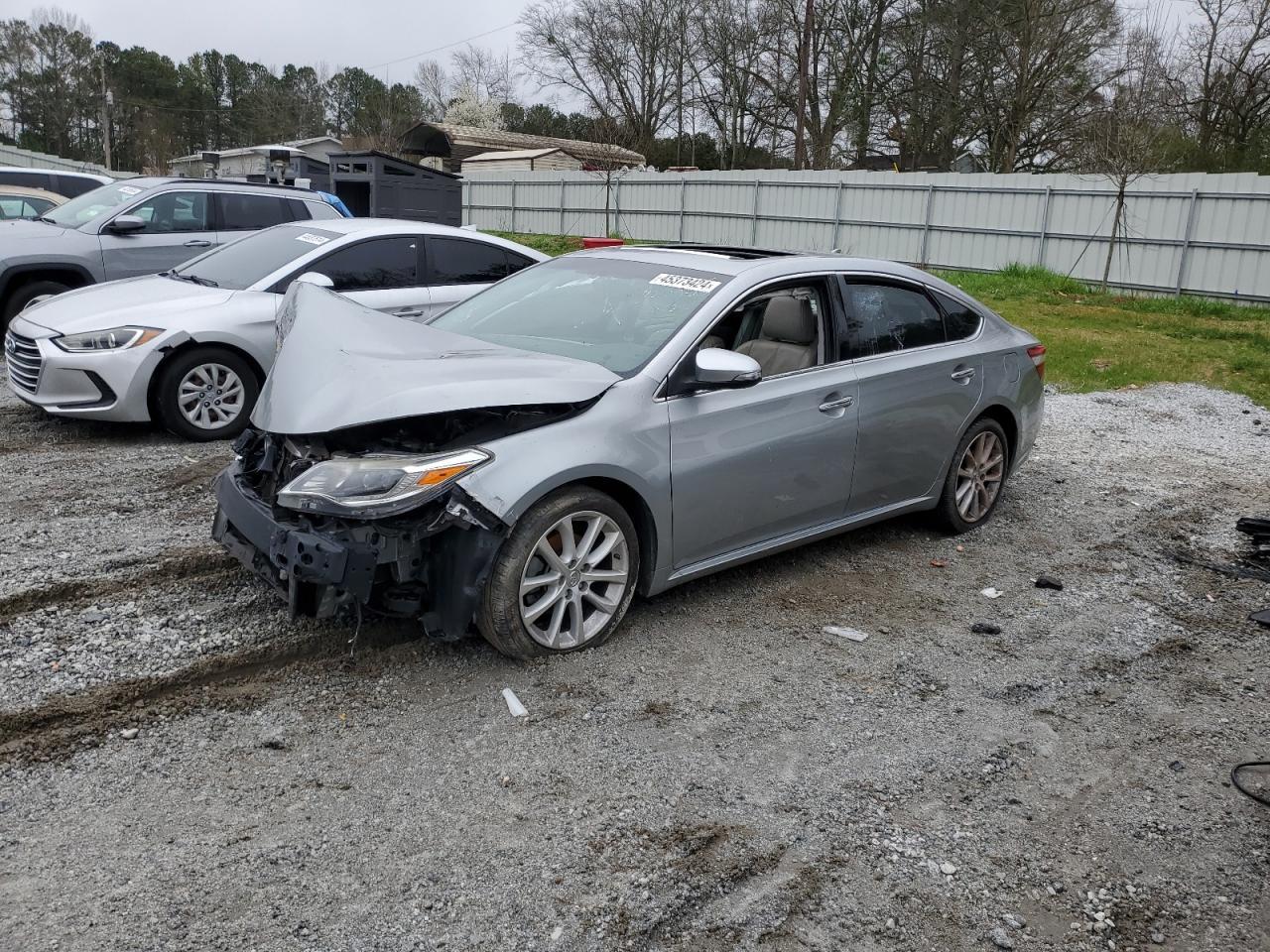2015 TOYOTA AVALON XLE