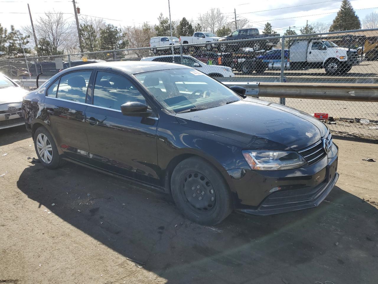 2017 VOLKSWAGEN JETTA S - Image 4