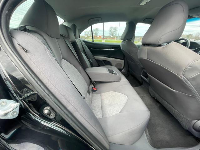 2021 Toyota Camry Le - Фото 6