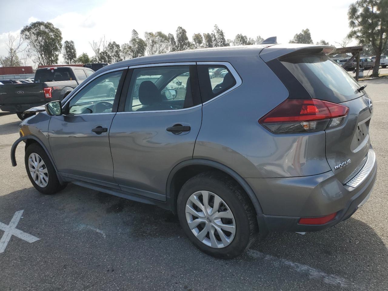 2018 NISSAN ROGUE S - Image 2