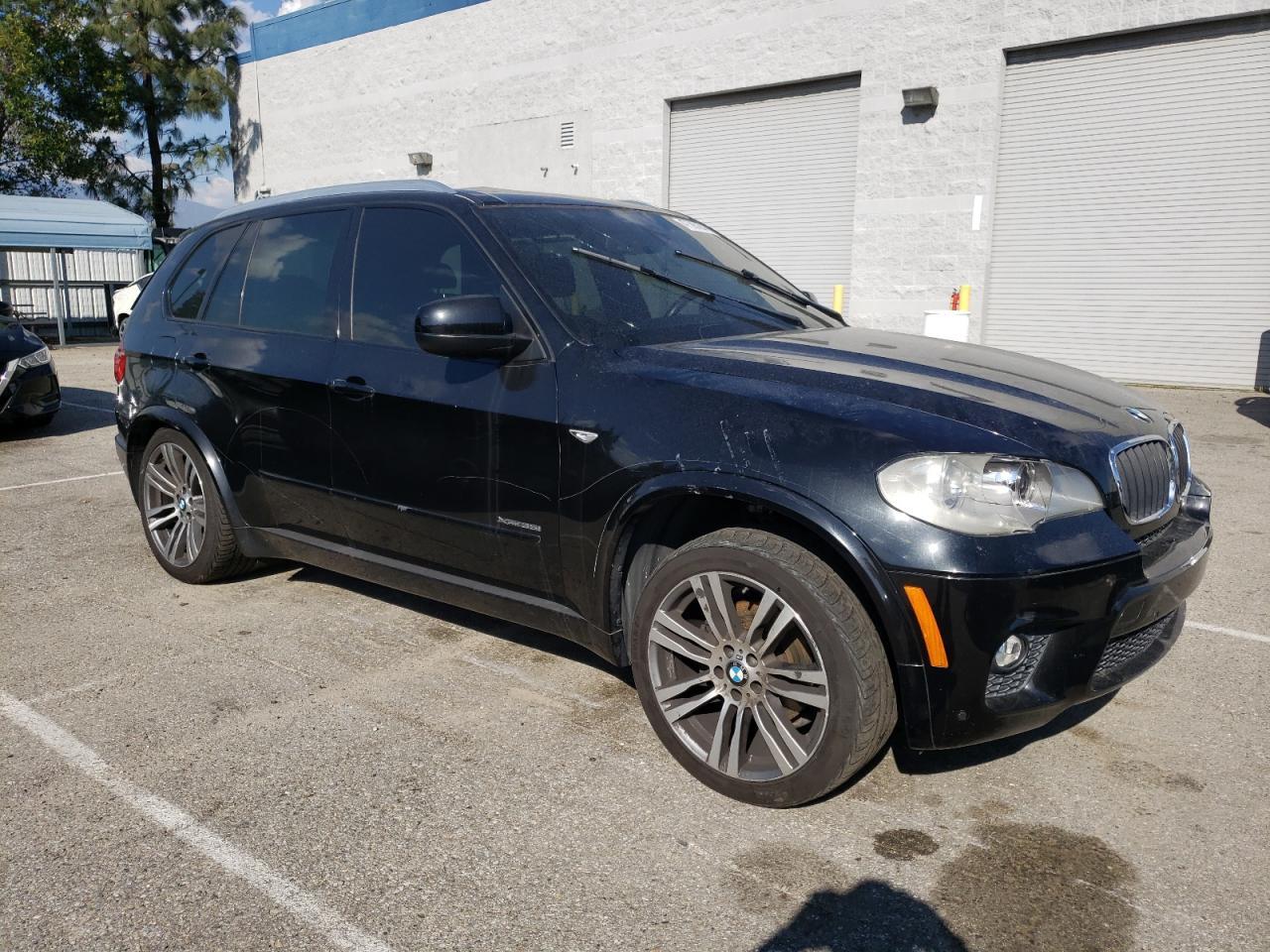 2013 BMW X5 XDRIVE3 - Image 4