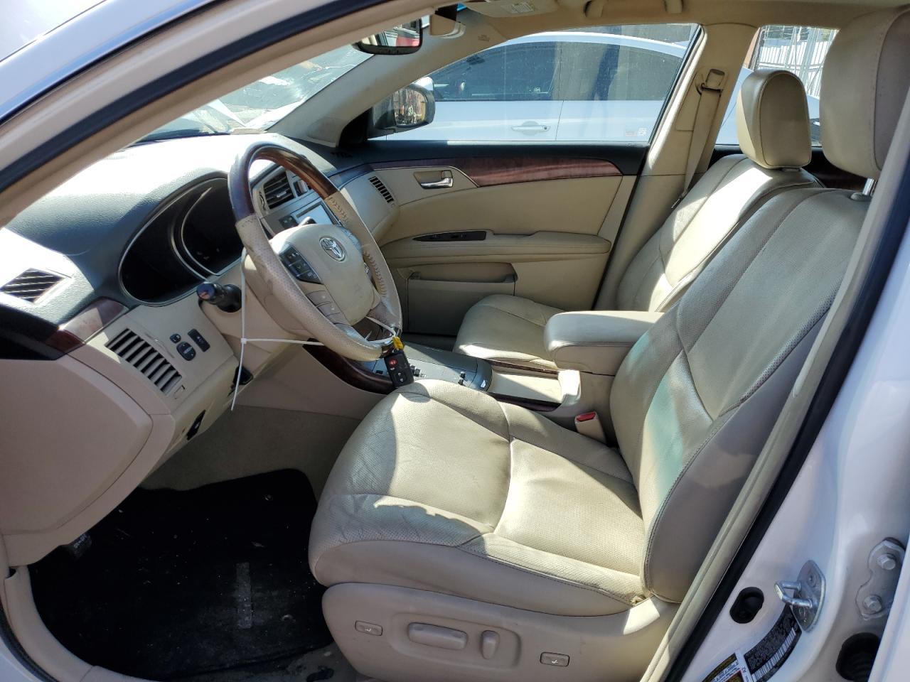 2011 TOYOTA AVALON BAS - Image 7