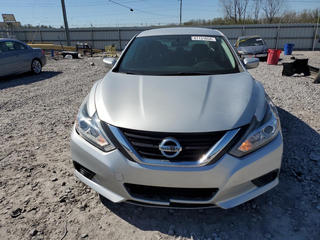 2017 NISSAN ALTIMA 2.5 - Фото 5