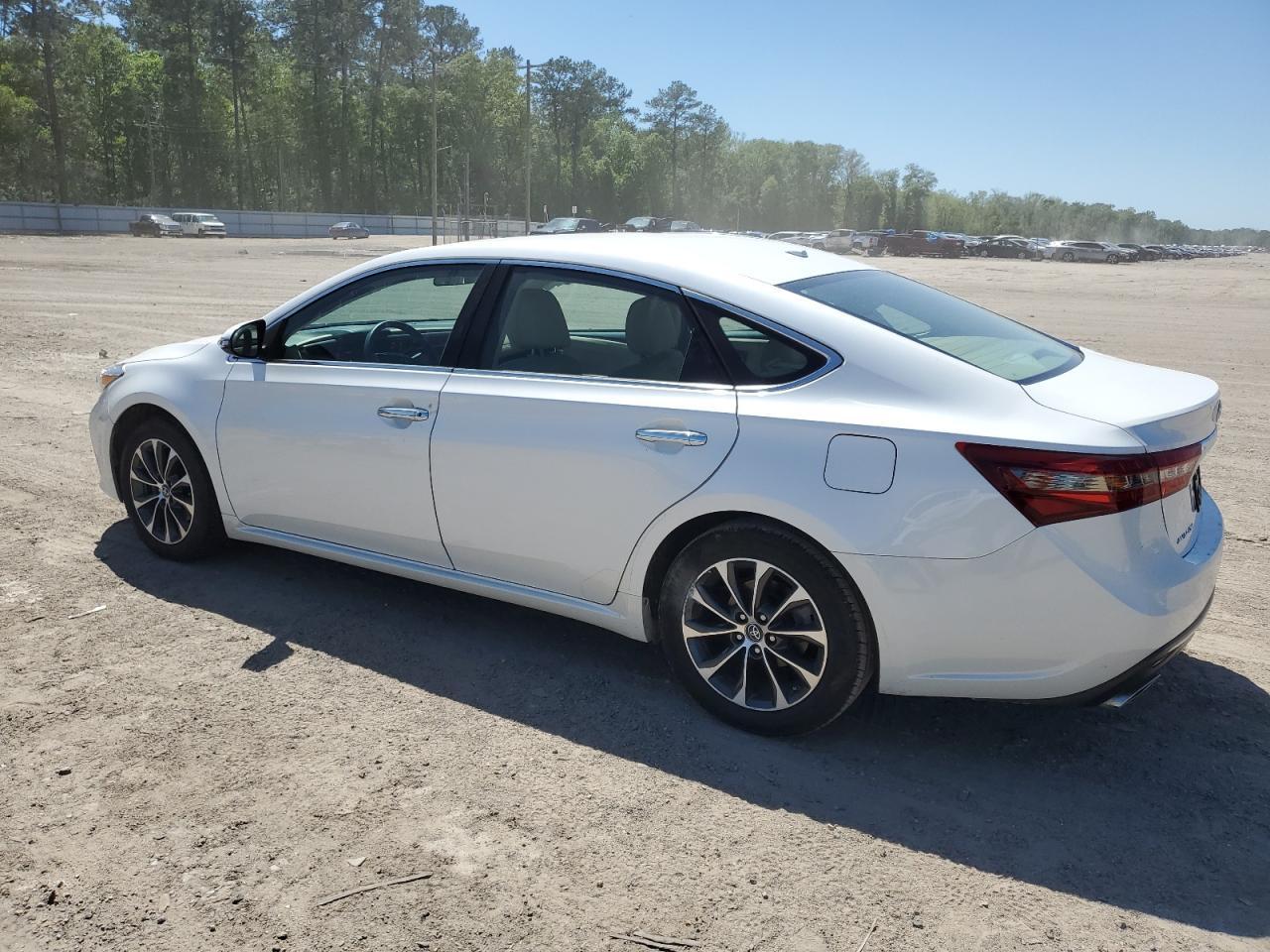 2016 TOYOTA AVALON XLE - Image 2