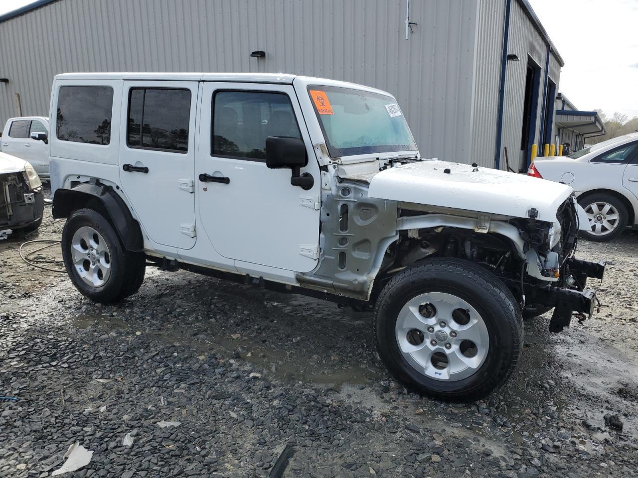 2014 JEEP WRANGLER U - Image 4