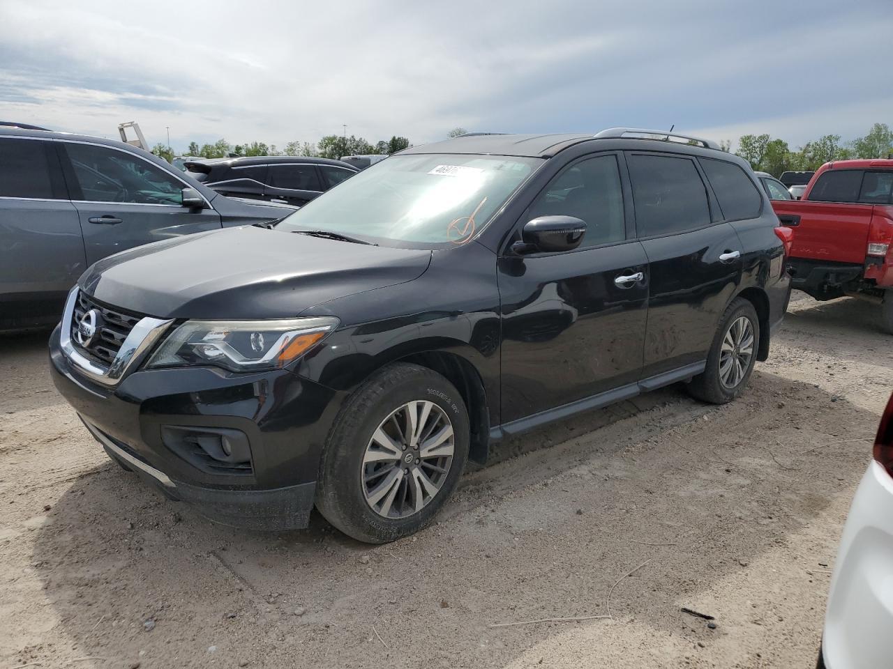 2017 NISSAN PATHFINDER