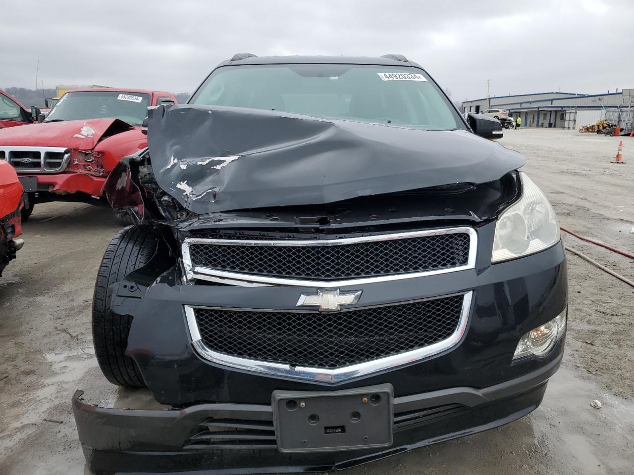 2011 CHEVROLET TRAVERSE L - Фото 5