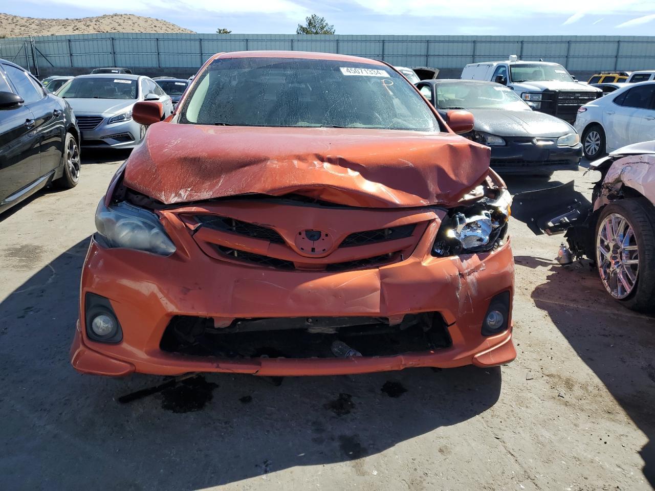 2013 TOYOTA COROLLA BA - Фото 5
